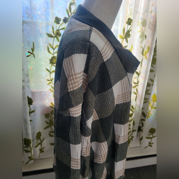 Vintage 90s green cream tan plaid waffle knit grunge top 26/28 - Picture 3 of 7
